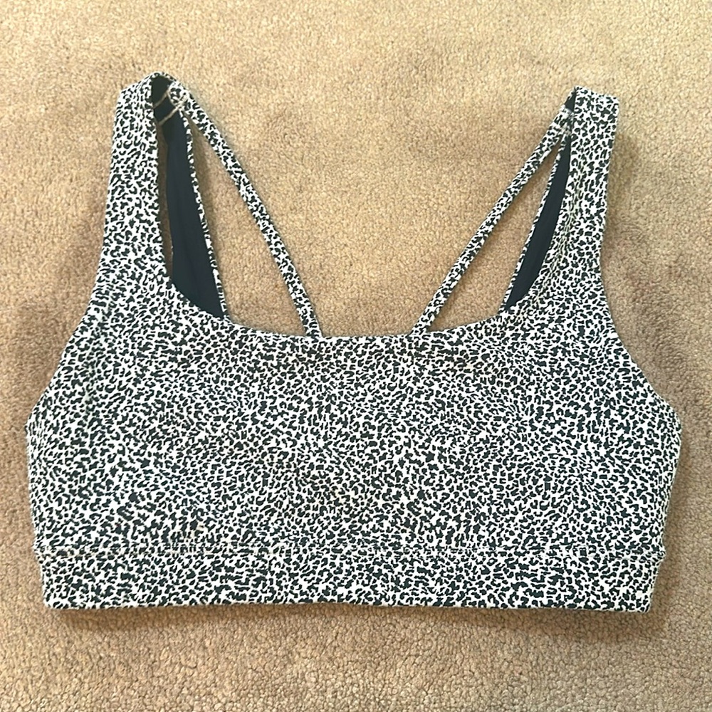 Athleta Exhale Sports Bra Size Small No Pads
